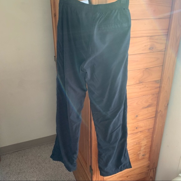 NIKE Flare Sweatpants/ Track Pants - Picture 2 of 8